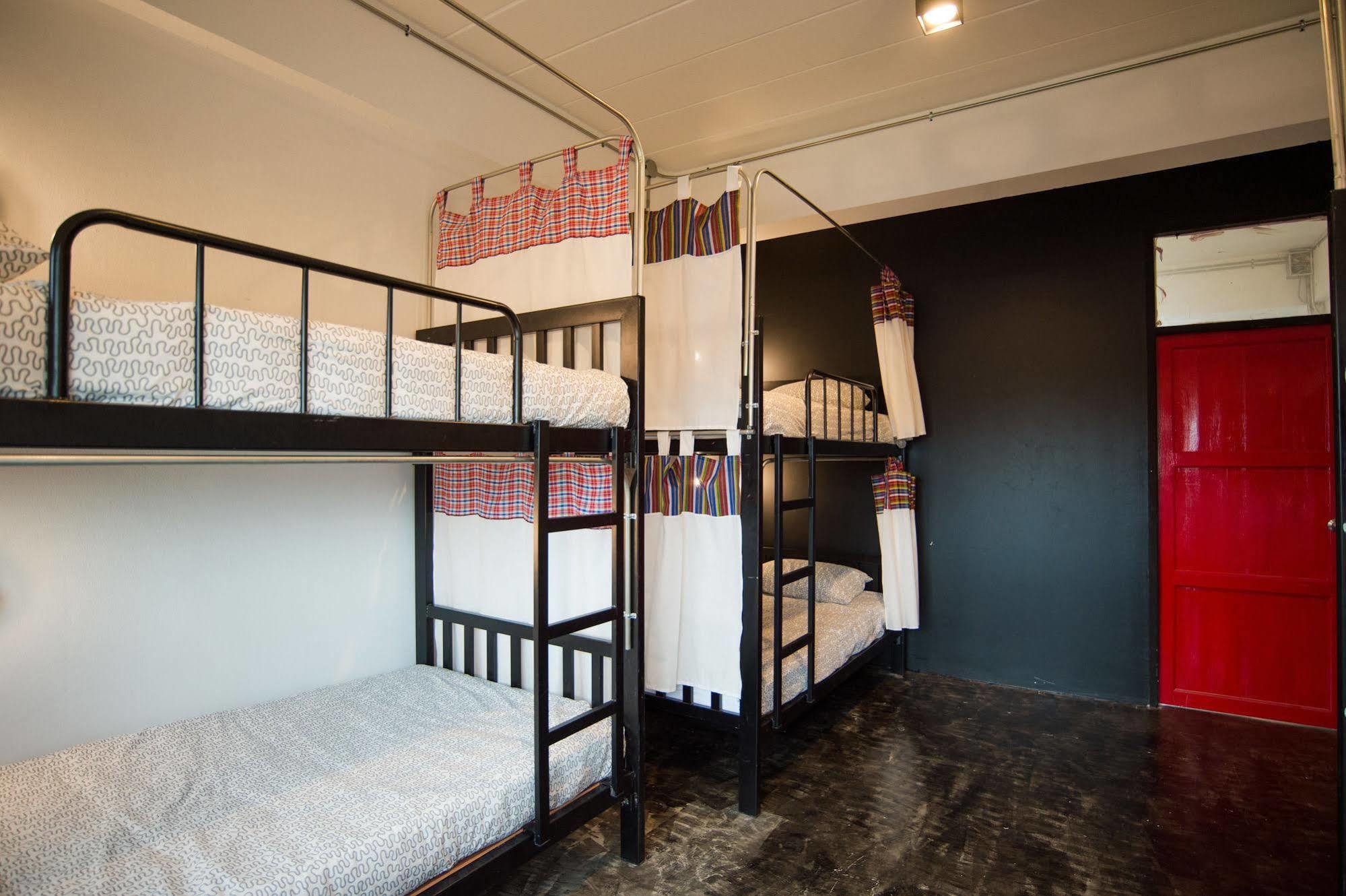 Allsum Hostel Phra Nakhon Si Ayutthaya Dış mekan fotoğraf