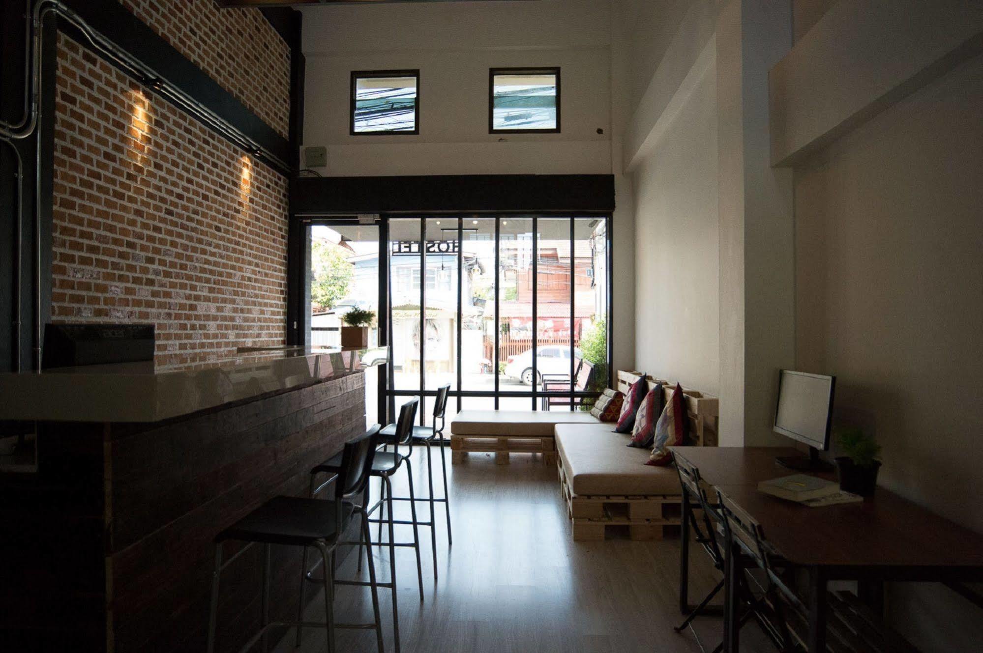Allsum Hostel Phra Nakhon Si Ayutthaya Dış mekan fotoğraf